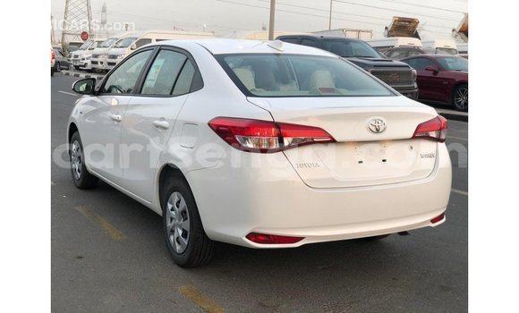 Nunua Imported Toyota Yaris White Gari ndani ya Import - Dubai nchini Hhohho Nunua Imported Toyota Yaris White Gari ndani ya Import - Dubai nchini Hhohho