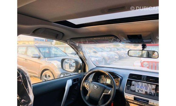 Nunua Imported Toyota Prado Black Gari ndani ya Import - Dubai nchini Hhohho Nunua Imported Toyota Prado Black Gari ndani ya Import - Dubai nchini Hhohho