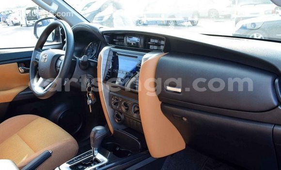 Buy Import Toyota Fortuner Blue Car in Import - Dubai in Hhohho Buy Import Toyota Fortuner Blue Car in Import - Dubai in Hhohho