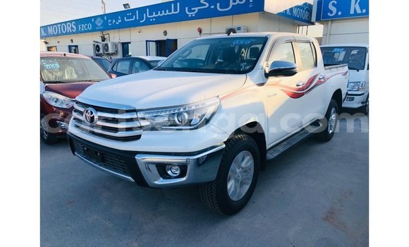 Buy Import Toyota Hilux White Car in Import - Dubai in Hhohho Buy Import Toyota Hilux White Car in Import - Dubai in Hhohho