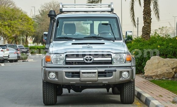Nunua Imported Toyota Land Cruiser Other Gari ndani ya Import - Dubai nchini Hhohho