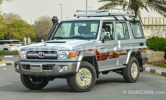Buy Import Toyota Land Cruiser Other Car in Import - Dubai in Hhohho Buy Import Toyota Land Cruiser Other Car in Import - Dubai in Hhohho
