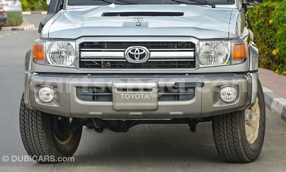 Buy Import Toyota Land Cruiser Other Car in Import - Dubai in Hhohho Buy Import Toyota Land Cruiser Other Car in Import - Dubai in Hhohho