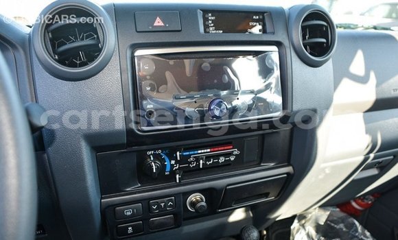 Buy Import Toyota Land Cruiser Other Car in Import - Dubai in Hhohho Buy Import Toyota Land Cruiser Other Car in Import - Dubai in Hhohho