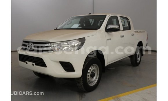 Acheter Import Voiture Toyota Hilux Blanc à Import - Dubai, Hhohho Acheter Import Voiture Toyota Hilux Blanc à Import - Dubai, Hhohho