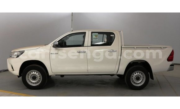 Acheter Import Voiture Toyota Hilux Blanc à Import - Dubai, Hhohho Acheter Import Voiture Toyota Hilux Blanc à Import - Dubai, Hhohho