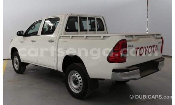 Acheter Import Voiture Toyota Hilux Blanc à Import - Dubai, Hhohho Acheter Import Voiture Toyota Hilux Blanc à Import - Dubai, Hhohho