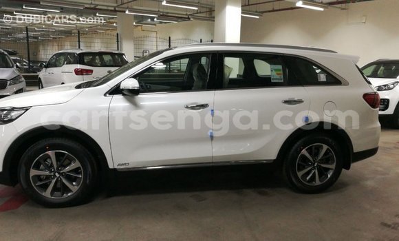 Acheter Import Voiture Kia Sorento Blanc à Import - Dubai, Hhohho Acheter Import Voiture Kia Sorento Blanc à Import - Dubai, Hhohho