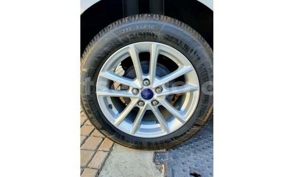 Nunua Imported Ford Focus White Gari ndani ya Import - Dubai nchini Hhohho Nunua Imported Ford Focus White Gari ndani ya Import - Dubai nchini Hhohho
