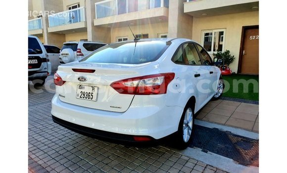 Nunua Imported Ford Focus White Gari ndani ya Import - Dubai nchini Hhohho Nunua Imported Ford Focus White Gari ndani ya Import - Dubai nchini Hhohho