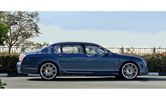 Acheter Import Voiture Bentley Continental Flying Spur Bleu à Import - Dubai, Hhohho Acheter Import Voiture Bentley Continental Flying Spur Bleu à Import - Dubai, Hhohho