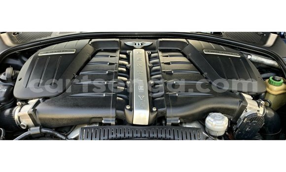 Acheter Import Voiture Bentley Continental Flying Spur Bleu à Import - Dubai, Hhohho Acheter Import Voiture Bentley Continental Flying Spur Bleu à Import - Dubai, Hhohho