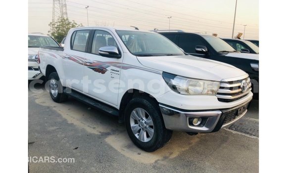 Acheter Import Voiture Toyota Hilux Blanc à Import - Dubai, Hhohho Acheter Import Voiture Toyota Hilux Blanc à Import - Dubai, Hhohho