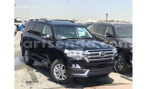 Acheter Import Voiture Toyota Land Cruiser Noir à Import - Dubai, Hhohho Acheter Import Voiture Toyota Land Cruiser Noir à Import - Dubai, Hhohho