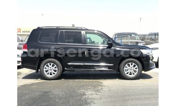 Acheter Import Voiture Toyota Land Cruiser Noir à Import - Dubai, Hhohho Acheter Import Voiture Toyota Land Cruiser Noir à Import - Dubai, Hhohho