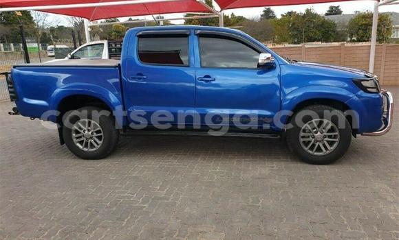 Nunua Ilio tumika Toyota Hillux Blue Lori ndani ya Big Bend nchini Lubombo Nunua Ilio tumika Toyota Hillux Blue Lori ndani ya Big Bend nchini Lubombo
