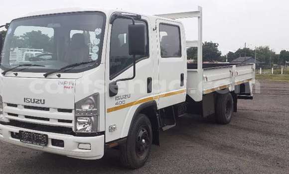 Nunua Ilio tumika Isuzu TF (Pickup) White Gari ndani ya Ezulwini nchini Hhohho Nunua Ilio tumika Isuzu TF (Pickup) White Gari ndani ya Ezulwini nchini Hhohho