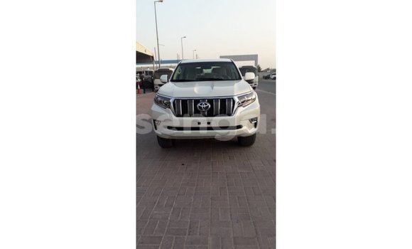 Buy Import Toyota Prado White Car in Import - Dubai in Hhohho