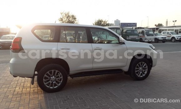 Nunua Imported Toyota Prado White Gari ndani ya Import - Dubai nchini Hhohho Nunua Imported Toyota Prado White Gari ndani ya Import - Dubai nchini Hhohho