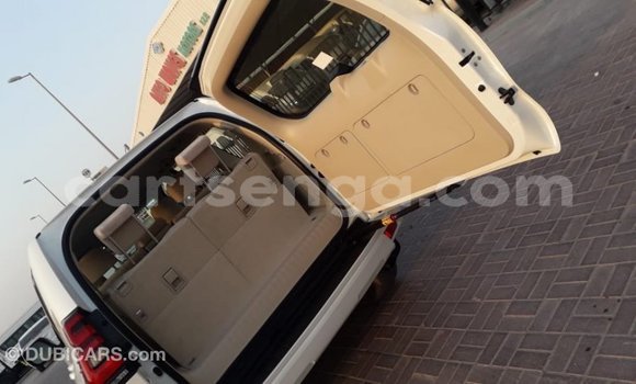Nunua Imported Toyota Prado White Gari ndani ya Import - Dubai nchini Hhohho Nunua Imported Toyota Prado White Gari ndani ya Import - Dubai nchini Hhohho
