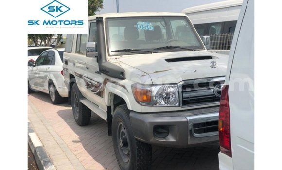 Buy Import Toyota Land Cruiser Other Car in Import - Dubai in Hhohho Buy Import Toyota Land Cruiser Other Car in Import - Dubai in Hhohho