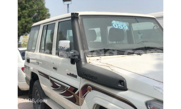 Nunua Imported Toyota Land Cruiser Other Gari ndani ya Import - Dubai nchini Hhohho Nunua Imported Toyota Land Cruiser Other Gari ndani ya Import - Dubai nchini Hhohho