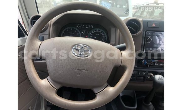 Nunua Imported Toyota Land Cruiser Other Gari ndani ya Import - Dubai nchini Hhohho Nunua Imported Toyota Land Cruiser Other Gari ndani ya Import - Dubai nchini Hhohho