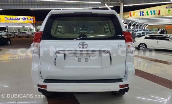 Buy Import Toyota Prado White Car in Import - Dubai in Hhohho Buy Import Toyota Prado White Car in Import - Dubai in Hhohho