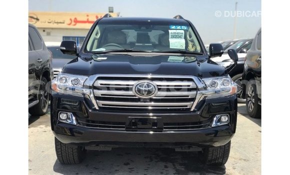Nunua Imported Toyota Land Cruiser Black Gari ndani ya Import - Dubai nchini Hhohho Nunua Imported Toyota Land Cruiser Black Gari ndani ya Import - Dubai nchini Hhohho