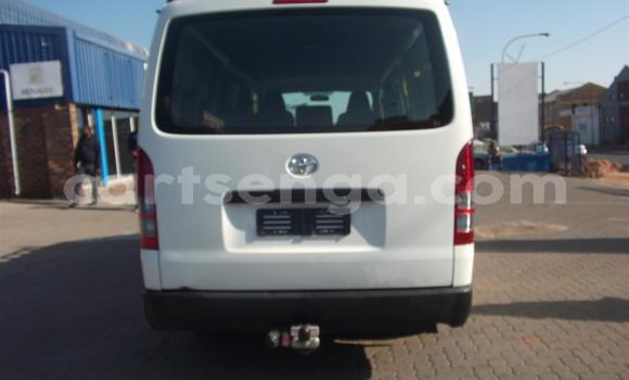 Acheter Occasion Voiture Toyota Hiace Blanc à Ezulwini, Hhohho Acheter Occasion Voiture Toyota Hiace Blanc à Ezulwini, Hhohho