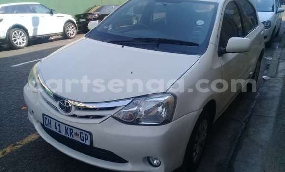 Acheter Occasion Voiture Toyota Yaris Blanc à Ezulwini, Hhohho Acheter Occasion Voiture Toyota Yaris Blanc à Ezulwini, Hhohho
