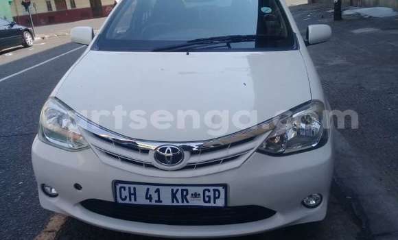 Acheter Occasion Voiture Toyota Yaris Blanc à Ezulwini, Hhohho Acheter Occasion Voiture Toyota Yaris Blanc à Ezulwini, Hhohho