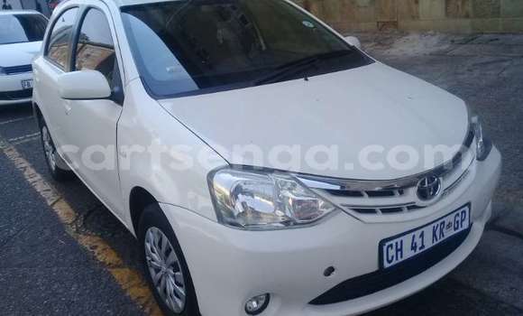 Acheter Occasion Voiture Toyota Yaris Blanc à Ezulwini, Hhohho Acheter Occasion Voiture Toyota Yaris Blanc à Ezulwini, Hhohho