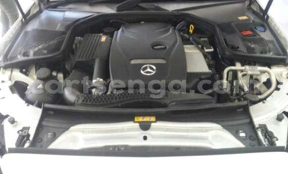 Acheter Occasion Voiture Mercedes‒Benz CLK–Class Blanc à Ezulwini, Hhohho Acheter Occasion Voiture Mercedes‒Benz CLK–Class Blanc à Ezulwini, Hhohho