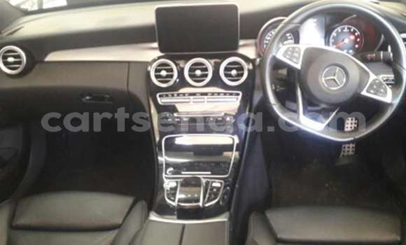 Acheter Occasion Voiture Mercedes‒Benz CLK–Class Blanc à Ezulwini, Hhohho Acheter Occasion Voiture Mercedes‒Benz CLK–Class Blanc à Ezulwini, Hhohho