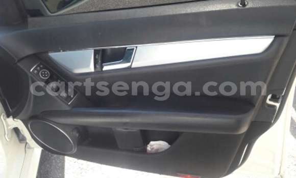 Acheter Occasion Voiture Mercedes‒Benz CLA-klasse AMG Blanc à Ezulwini, Hhohho Acheter Occasion Voiture Mercedes‒Benz CLA-klasse AMG Blanc à Ezulwini, Hhohho