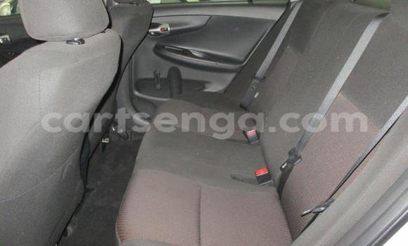 Buy Used Toyota Hilux White Car in Manzini in Manzini Buy Used Toyota Hilux White Car in Manzini in Manzini