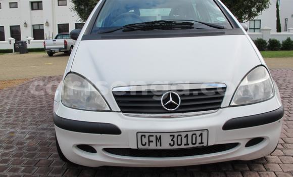 Acheter Occasion Voiture Mercedes‒Benz 200 Blanc à Ezulwini, Hhohho Acheter Occasion Voiture Mercedes‒Benz 200 Blanc à Ezulwini, Hhohho