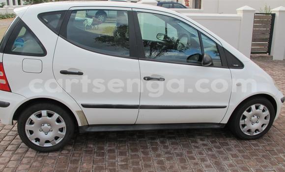 Acheter Occasion Voiture Mercedes‒Benz 200 Blanc à Ezulwini, Hhohho Acheter Occasion Voiture Mercedes‒Benz 200 Blanc à Ezulwini, Hhohho