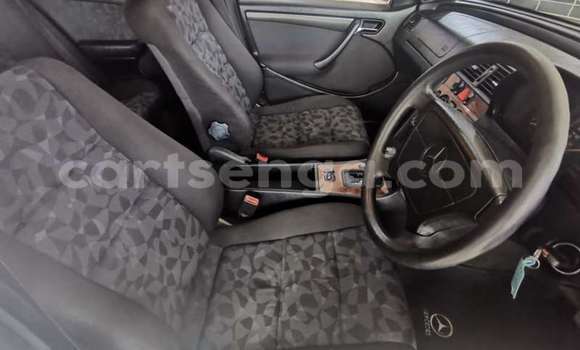 Acheter Occasion Voiture Mercedes‒Benz CLS–Class Blanc à Ezulwini, Hhohho Acheter Occasion Voiture Mercedes‒Benz CLS–Class Blanc à Ezulwini, Hhohho