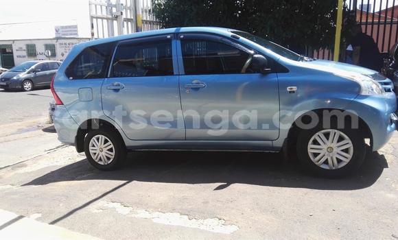Nunua Ilio tumika Toyota Avanza Blue Gari ndani ya Ezulwini nchini Hhohho Nunua Ilio tumika Toyota Avanza Blue Gari ndani ya Ezulwini nchini Hhohho