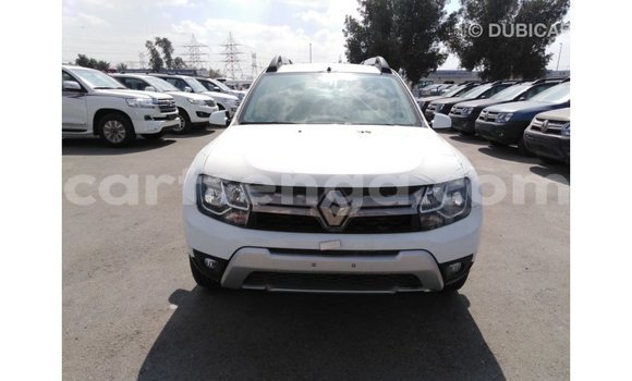 Nunua Imported Renault Duster White Gari ndani ya Import - Dubai nchini Hhohho