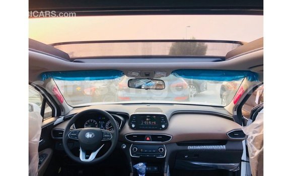 Nunua Imported Hyundai Santa Fe White Gari ndani ya Import - Dubai nchini Hhohho Nunua Imported Hyundai Santa Fe White Gari ndani ya Import - Dubai nchini Hhohho