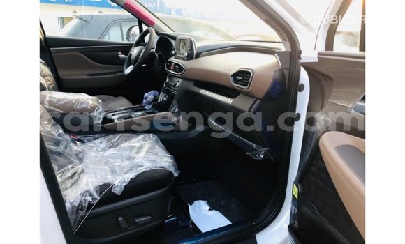 Nunua Imported Hyundai Santa Fe White Gari ndani ya Import - Dubai nchini Hhohho Nunua Imported Hyundai Santa Fe White Gari ndani ya Import - Dubai nchini Hhohho