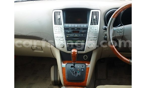 Acheter Import Voiture Toyota Harrier Blanc à Import - Dubai, Hhohho Acheter Import Voiture Toyota Harrier Blanc à Import - Dubai, Hhohho