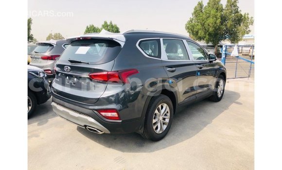 Nunua Imported Hyundai Santa Fe Green Gari ndani ya Import - Dubai nchini Hhohho Nunua Imported Hyundai Santa Fe Green Gari ndani ya Import - Dubai nchini Hhohho