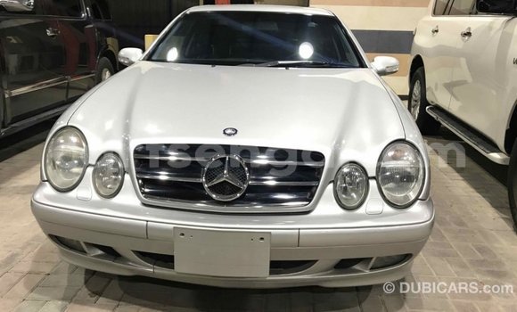 Buy Import Mercedes‒Benz 190 (W201) Other Car in Import - Dubai in Hhohho Buy Import Mercedes‒Benz 190 (W201) Other Car in Import - Dubai in Hhohho