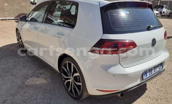 Nunua Ilio tumika Volkswagen Golf GTI White Gari ndani ya Ezulwini nchini Hhohho Nunua Ilio tumika Volkswagen Golf GTI White Gari ndani ya Ezulwini nchini Hhohho
