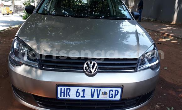 Acheter Occasion Voiture Volkswagen Polo Marron à Ezulwini, Hhohho Acheter Occasion Voiture Volkswagen Polo Marron à Ezulwini, Hhohho