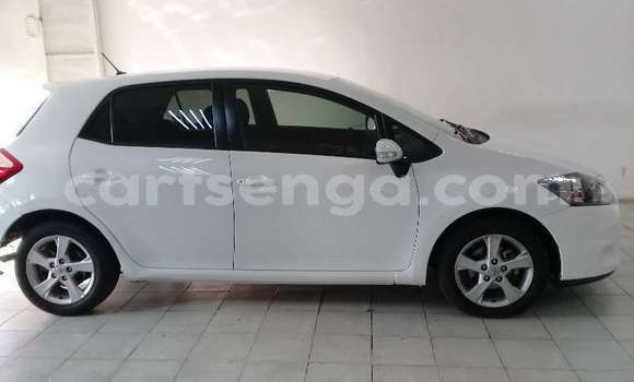 Acheter Occasion Voiture Toyota Auris Blanc à Ezulwini, Hhohho Acheter Occasion Voiture Toyota Auris Blanc à Ezulwini, Hhohho